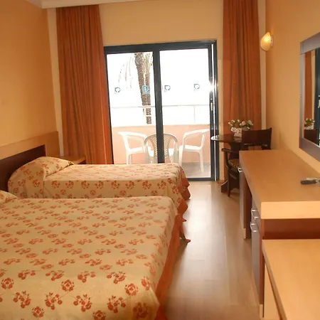 Rama Hotel 3*